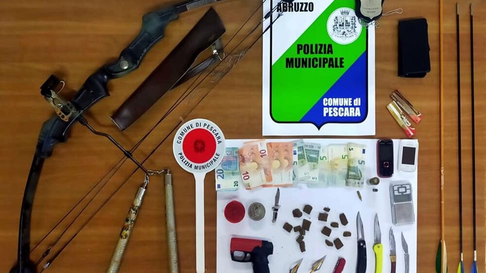 sequestro-armi-droga-polizia-municipale-1-2